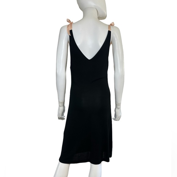 Miguelina | Little Black Dress - Picture 6 of 10